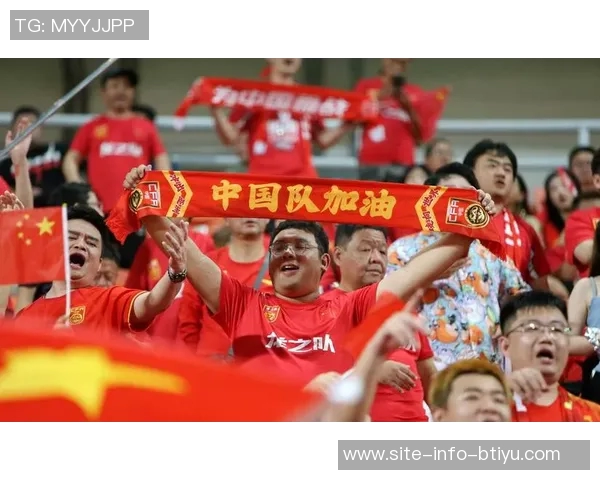 拜合拉木启程新疆飞往深圳随后直奔肇庆加入U22国足集训